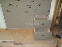 Ящики в шкафу